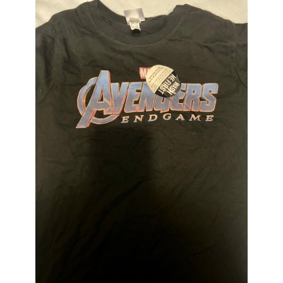NWT Disney Marvel Avengers Graphic T-Shirt - Picture 1 of 2